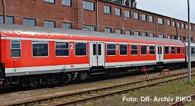 PIKO 28008 - H0 - Mitteleinstiegswagen Halberstadt 2. Kl., DB AG, Ep. V